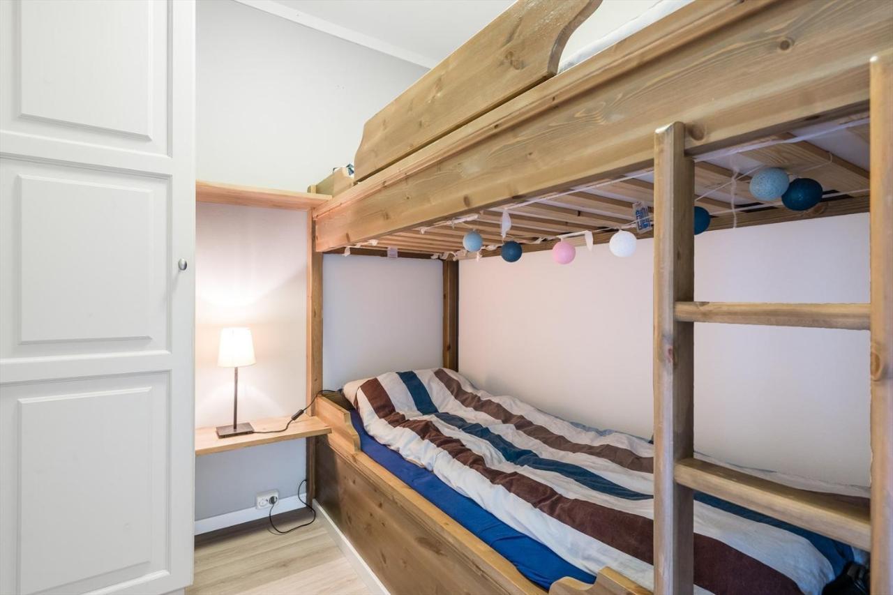 Leilighet Beitostolen Sentrum, Terrasse Og Innendors Parkering Luaran gambar